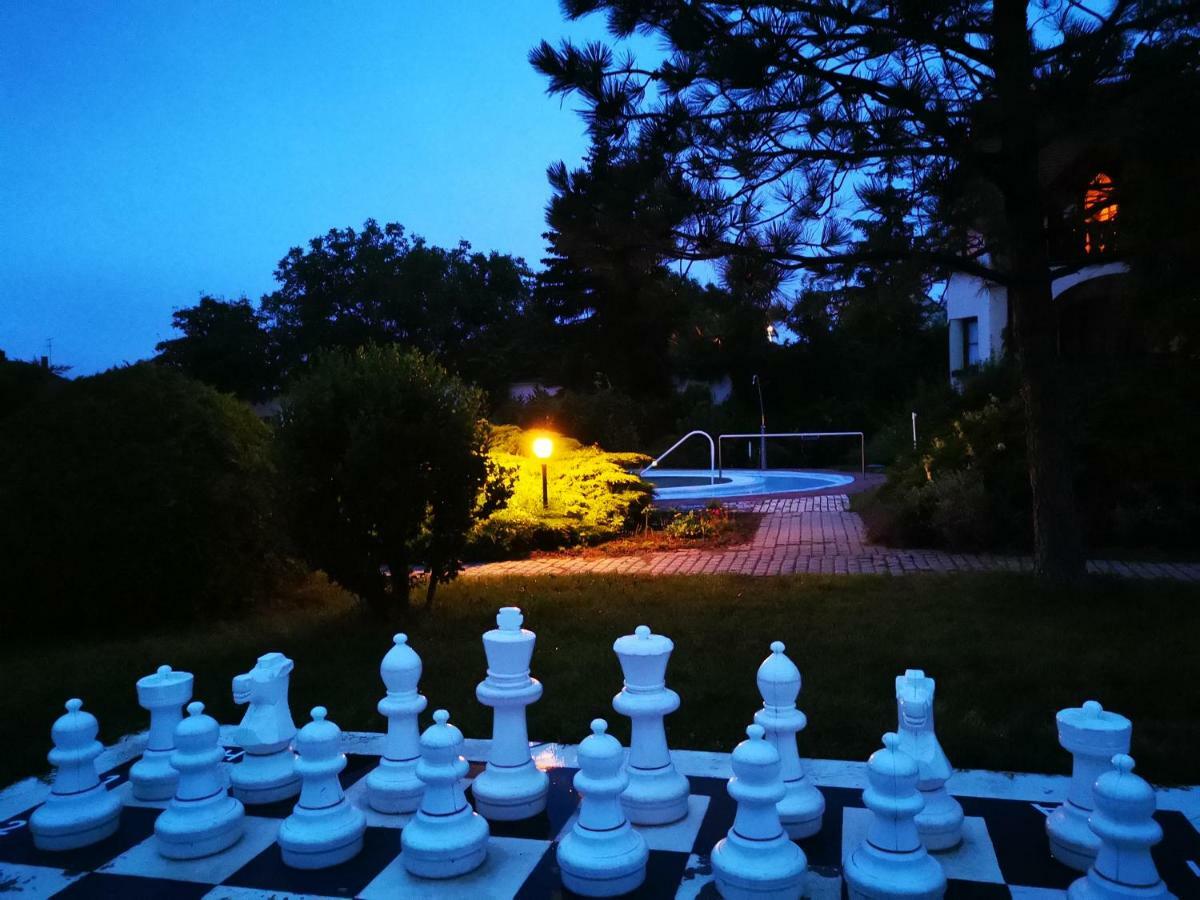 Hasik Hotel Magyarpolány المظهر الخارجي الصورة